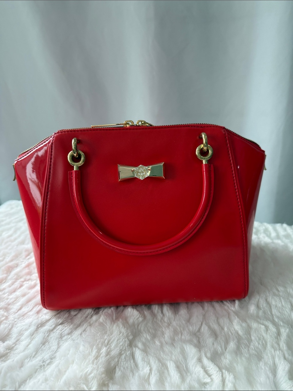 Ted Baker Petra Crystal Metal Bow Small Tote in Bright Red - Picture 4 of 17